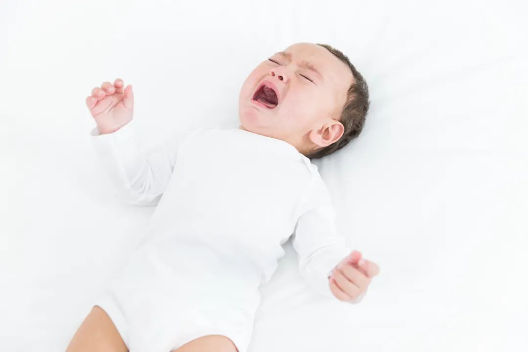 寶寶腸脹氣總鬧騰怎么辦？掌握這3招緩解癥狀！