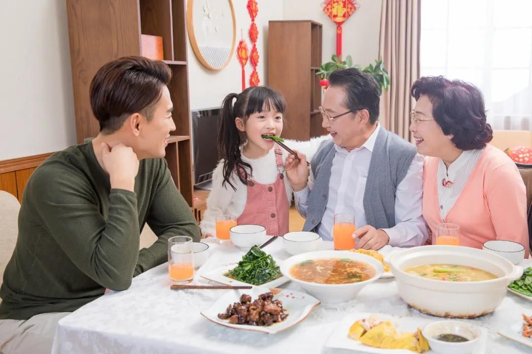 雇主喜歡什么樣的專業阿姨？做到這3點你也能贏得客戶全家人喜愛！